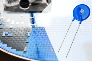 PPTC,自恢复保险丝